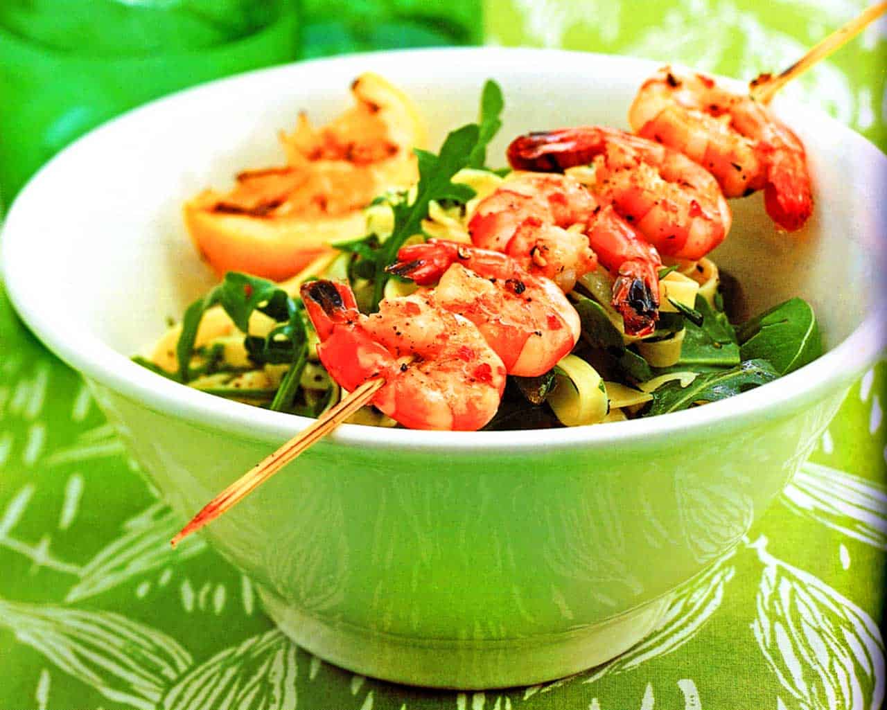 Herbed Tagliatelle With Prawn Skewers-tagliatelle pasta prawn recipe www.eatopic.com