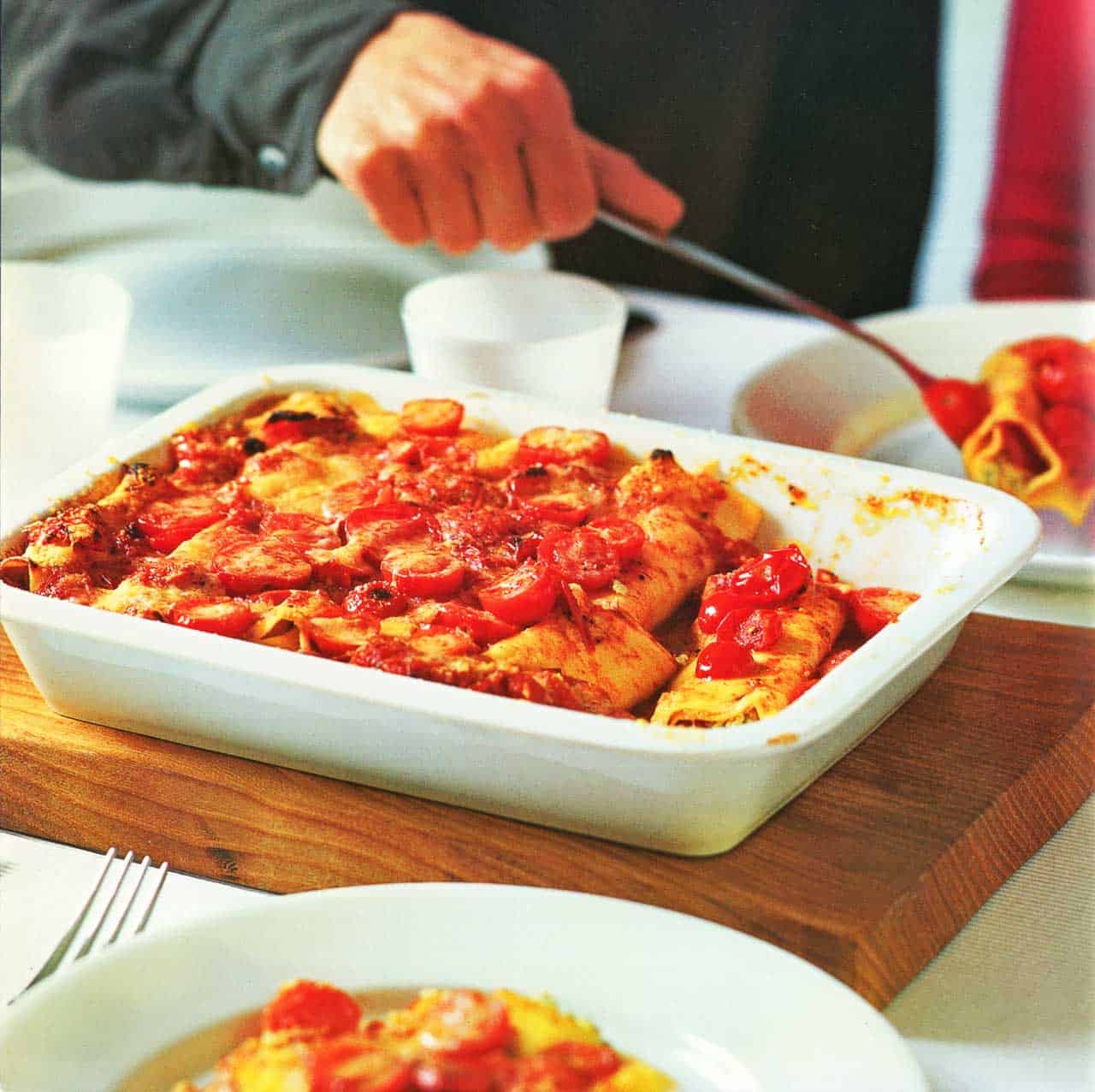 ricotta pasta recipe-Cannelloni ricotta recipe www.eatopic.com