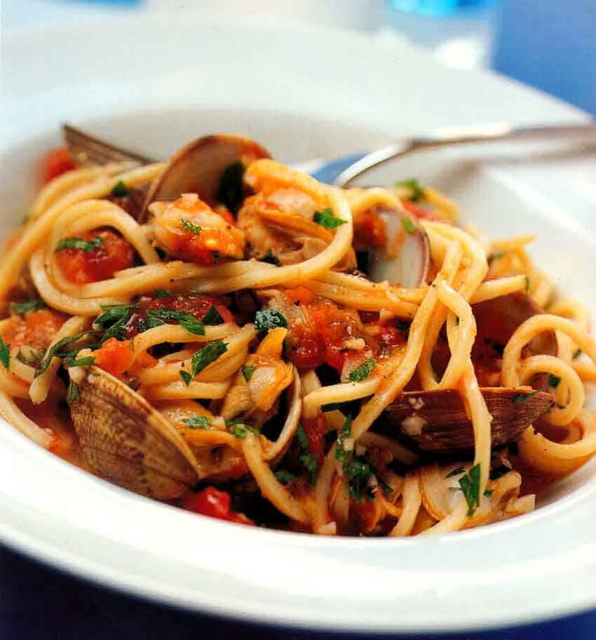 Easy Fish Recipe-Spaghetti Alle Vongole-seafood-calories-nutrition facts