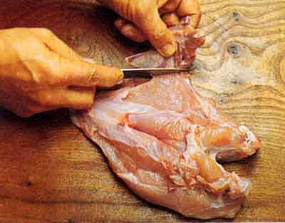 Removing the Ribs-Boning-Chicken-Breasts-for-Elegant-Supremes-tips-step