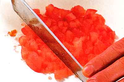 How-to-Peel-Deseed-and-Chop-Tomatoes-Step-by-step-with-photo-tips