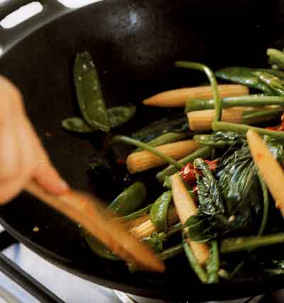 Methods-to-Prepare-Vegetables-Stir frying-tips