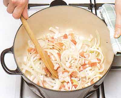 Sauerkraut-with-Pork-and-Sausages-Recipe-calories-Choucroute-Garnie-step-by-step