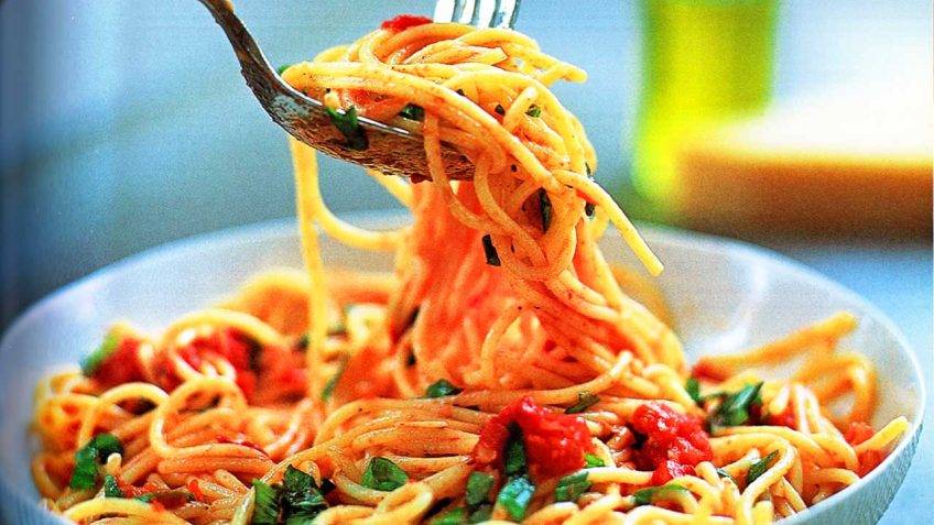 Pasta With Fresh Tomato | Easy Spaghetti Recipes
