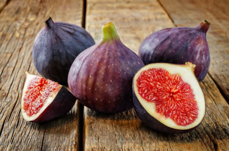 How to Choose, Store, How to Use Figs & Benefits of Figs Calories and